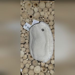 Lululemon Everywhere Belt Bag (fleece) NWT